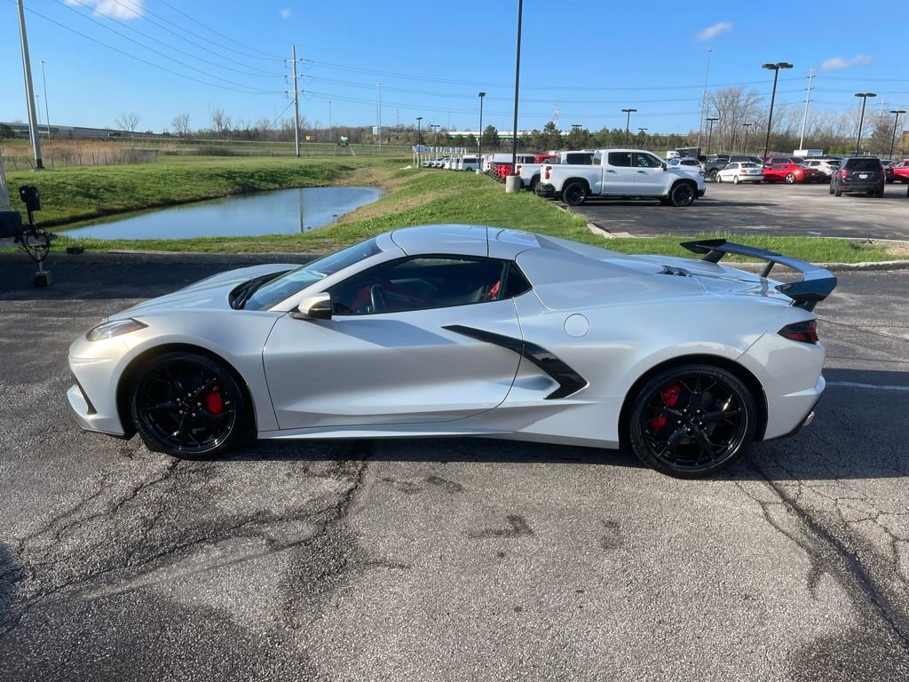 Used 2021 Chevrolet Corvette Stingray Preferred Conv w/ 2LT RWD image 4