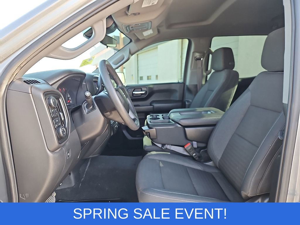 Used 2024 Chevrolet Silverado 1500 Custom Trail Boss w/ Turbomax Blackout Package image 15