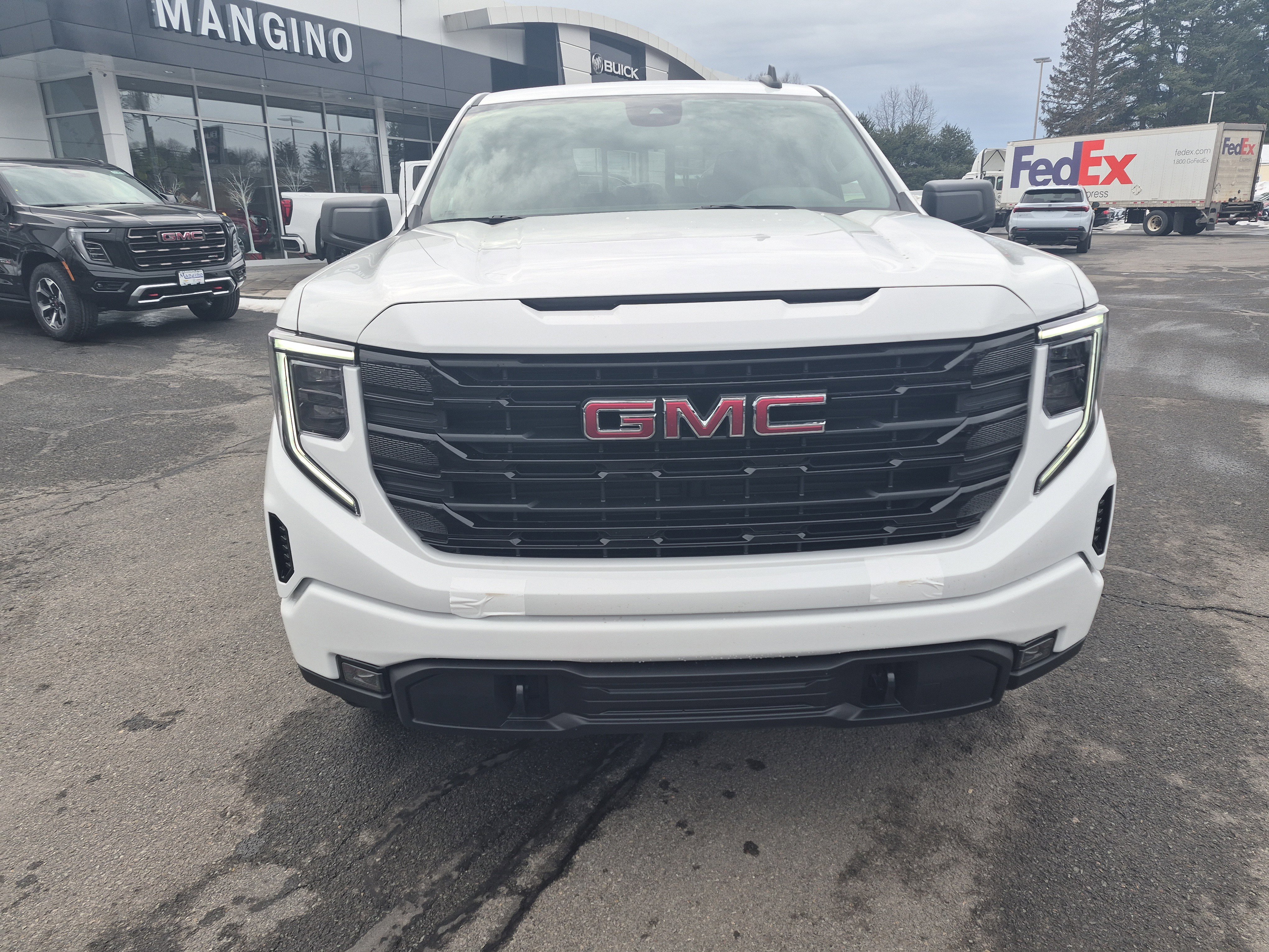 Used 2026 GMC Sierra 1500 Elevation w/ Preferred Package image 8