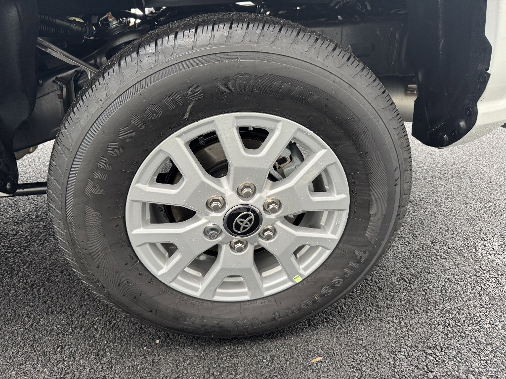 Used 2026 Toyota Tacoma SR5 image 21