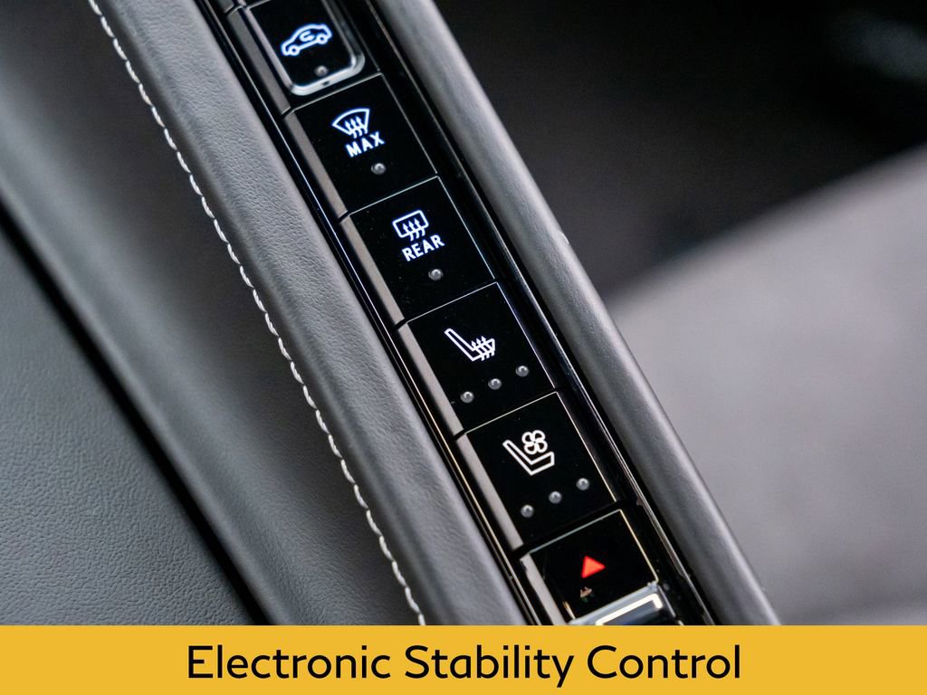 Used 2024 Chevrolet Corvette E-Ray w/ ZER Performance Package AWD/4WD image 28