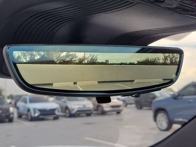 New 2027 Cadillac Vistiq Sport AWD/4WD image 31