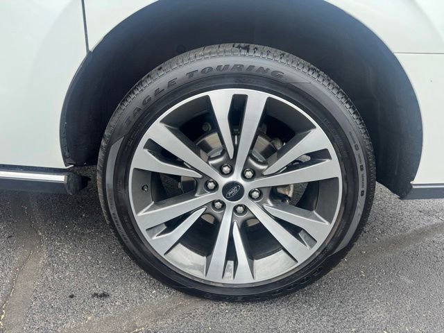Used 2021 Ford Expedition Max Limited AWD/4WD image 16