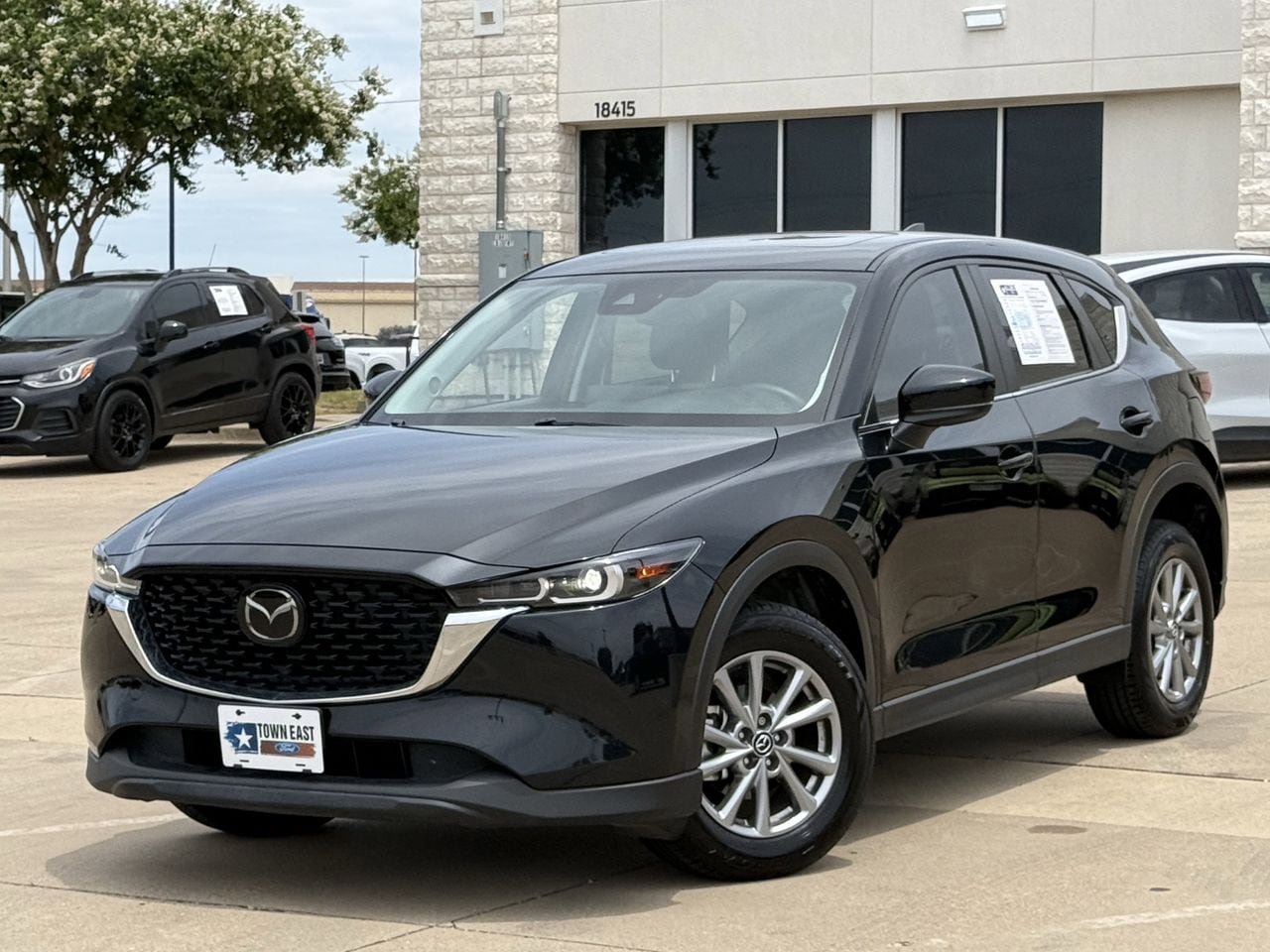 Used 2022 MAZDA CX-5 AWD 2.5 S image 2