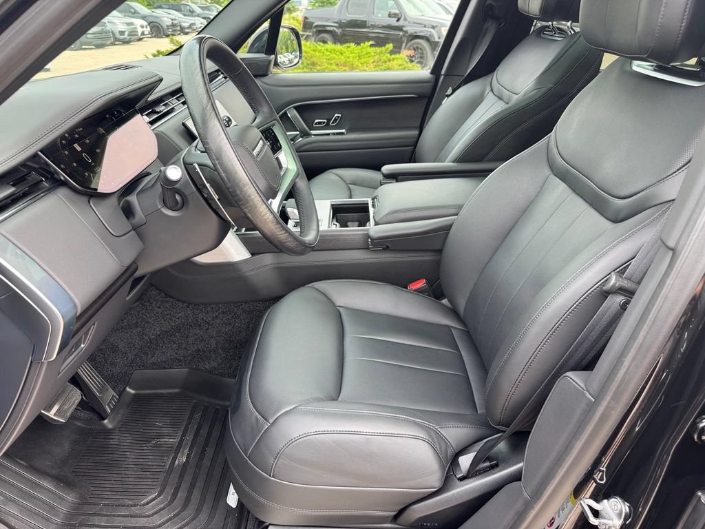 Used 2026 Land Rover Range Rover Autobiography AWD/4WD image 8