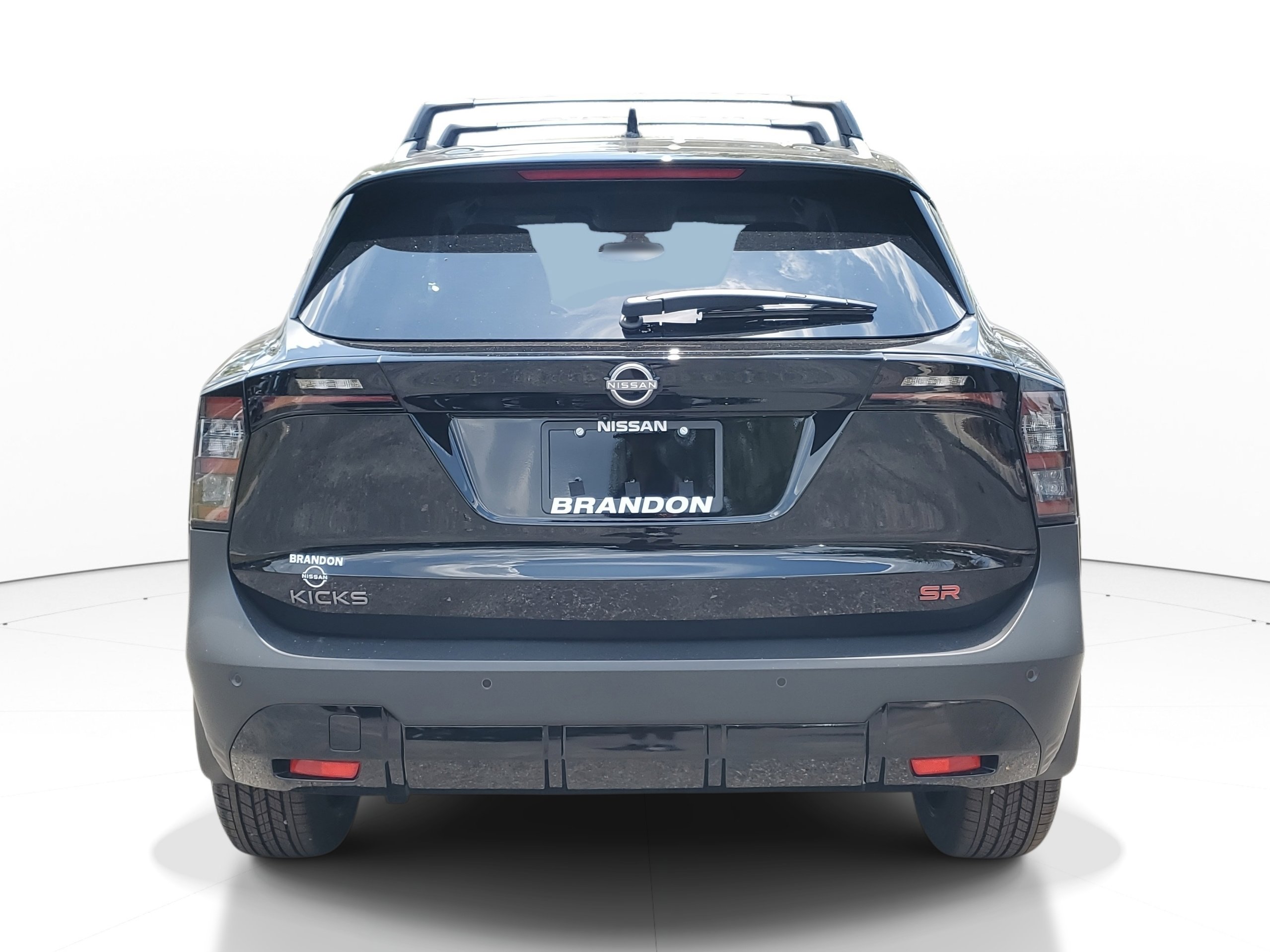 New 2025 Nissan Kicks SR image 6
