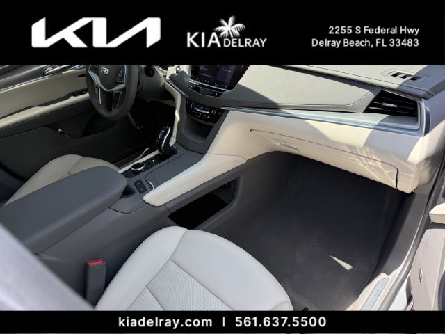 Used 2023 Cadillac XT5 Premium Luxury FWD image 11