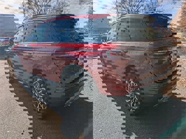 New 2026 Lincoln Corsair Reserve image 2