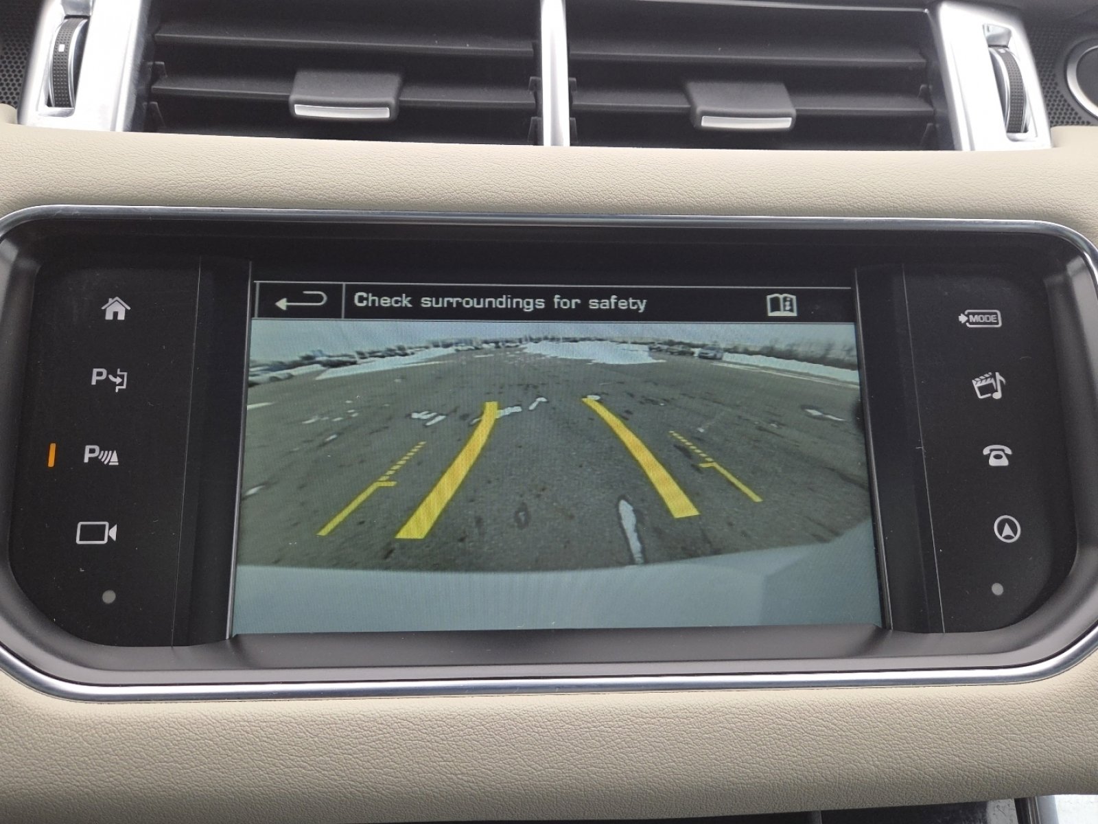 Used 2016 Land Rover Range Rover Sport HSE image 8