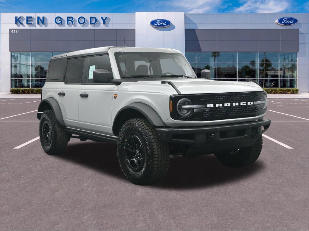 New 2026 Ford Bronco Badlands w/ Wildtrak Package AWD/4WD 360° Tour