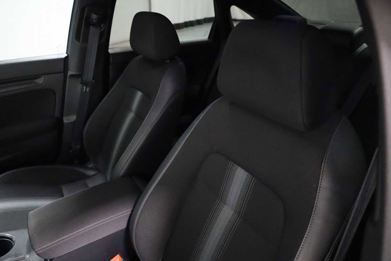 Used 2024 Honda Civic Sport image 17