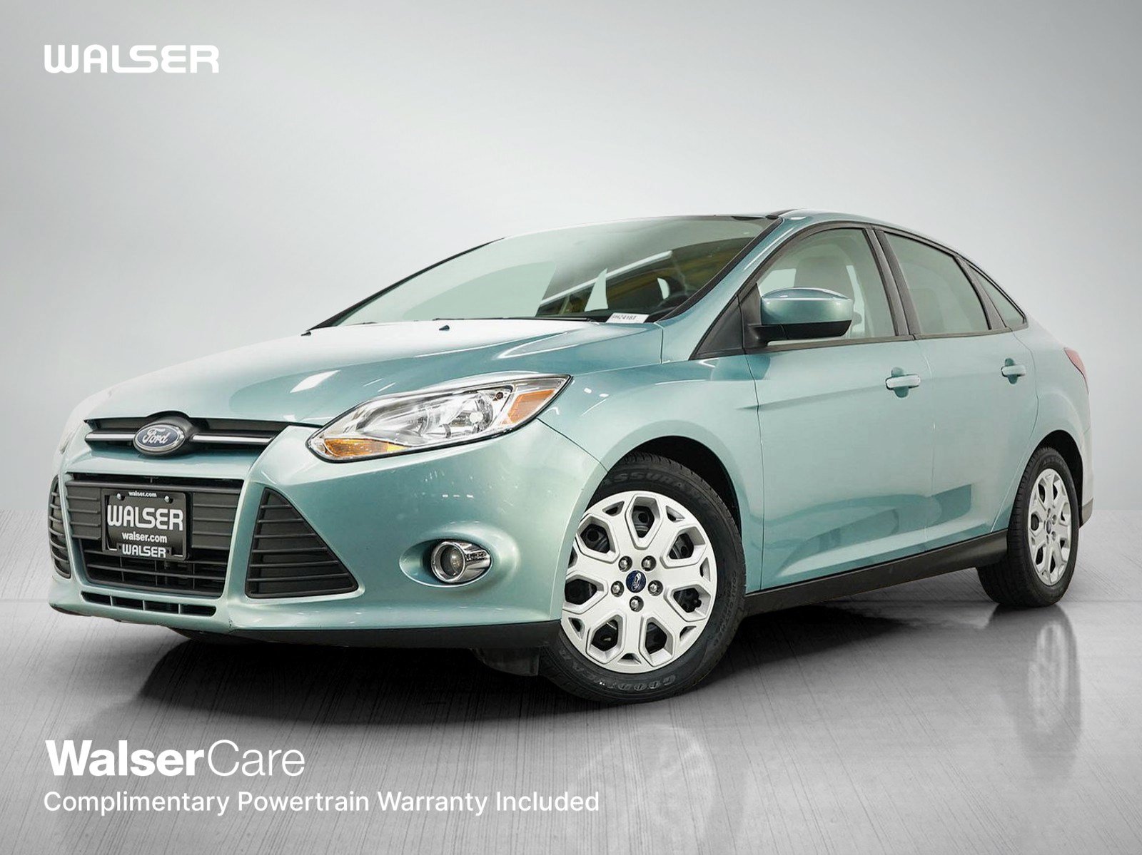 Used 2012 Ford Focus SE FWD image 1