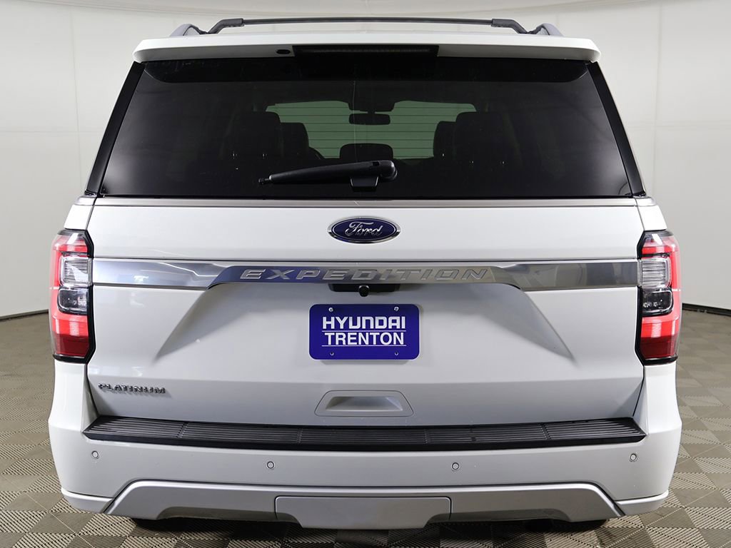 Used 2020 Ford Expedition Platinum AWD/4WD image 16