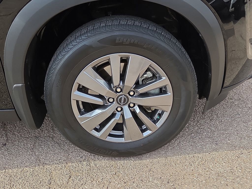 Used 2025 Nissan Pathfinder S image 7