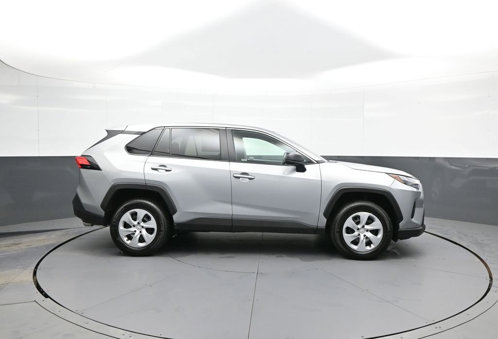 Certified 2025 Toyota RAV4 LE image 5