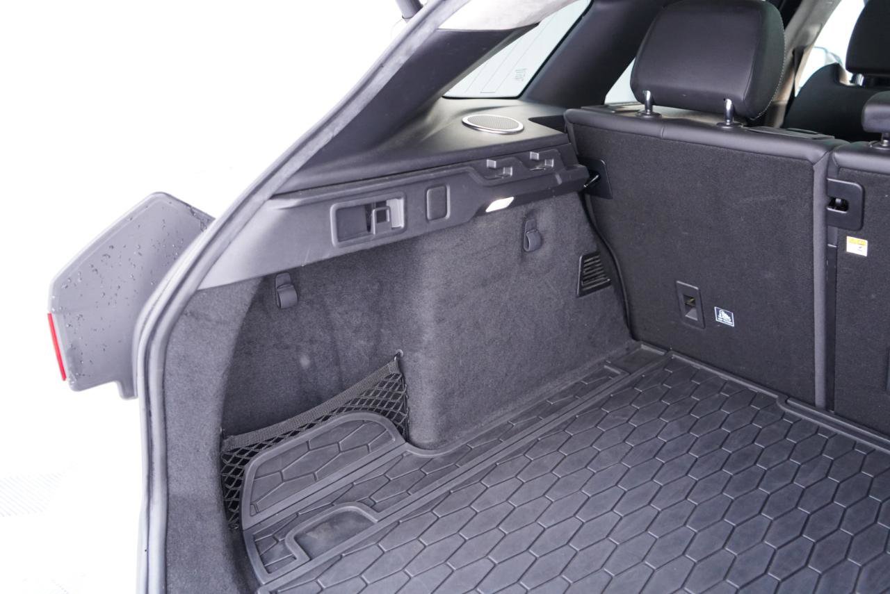 Used 2020 Jaguar F-PACE R-Sport image 70