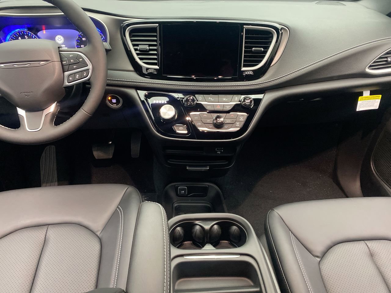 New 2027 Chrysler Pacifica Select w/ Family Tech Group AWD/4WD image 19