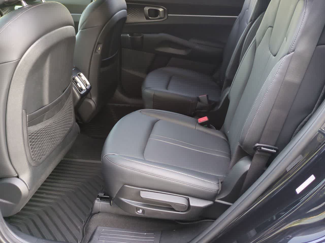 Used 2023 Kia Sorento EX AWD/4WD image 18
