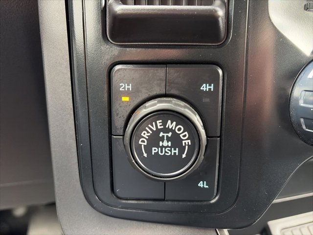 Used 2024 Ford F150 XLT w/ Equipment Group 302A MID image 26