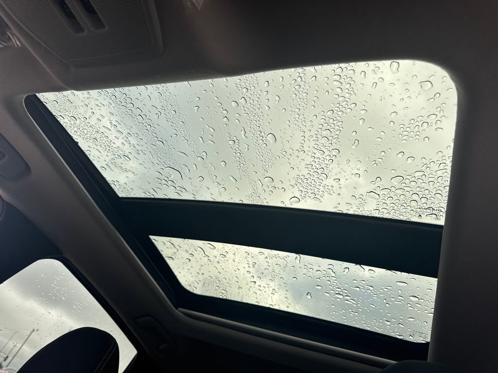 New 2026 Nissan Kicks SV w/ SV Premium Package image 18