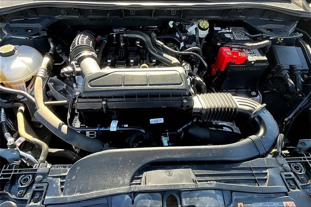 Used 2025 Ford Escape ST-Line image 30