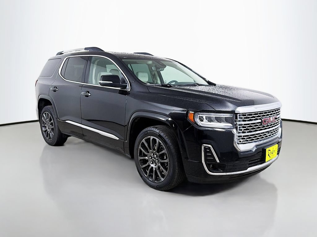 Used 2023 GMC Acadia Denali w/ Black Diamond Edition AWD/4WD image 4