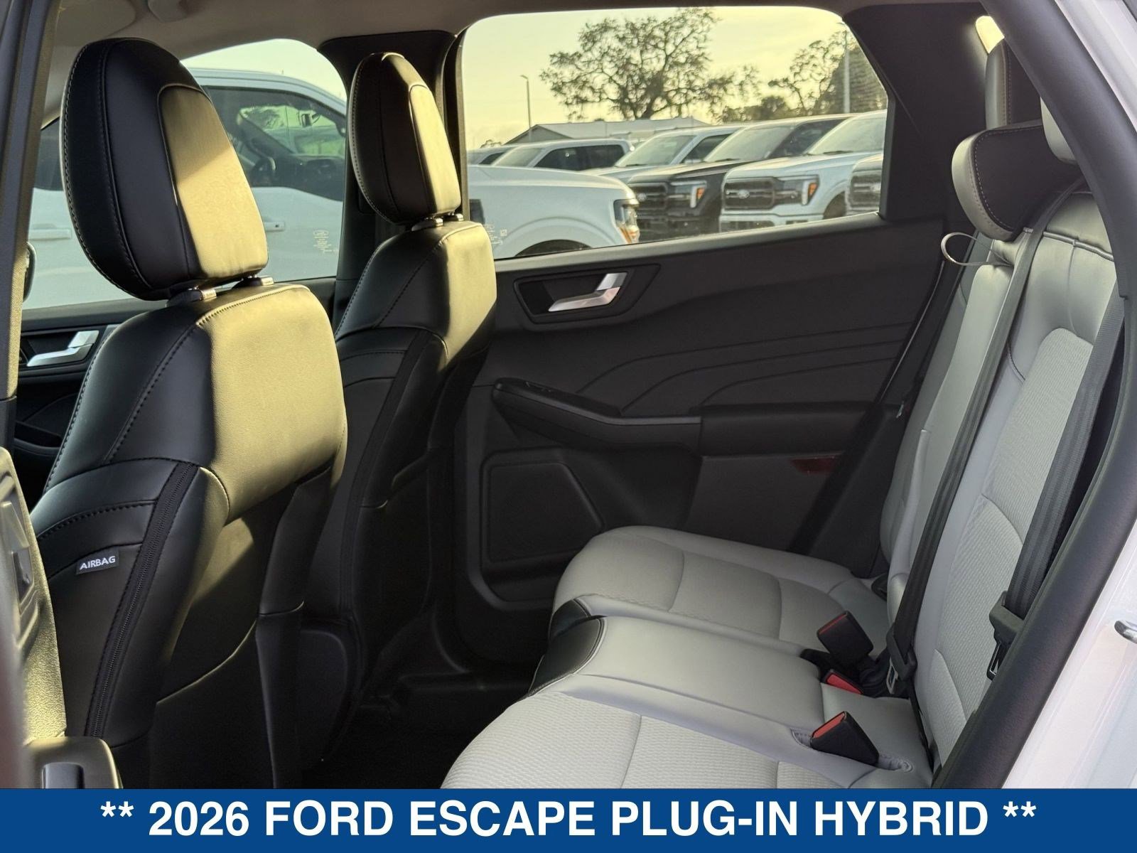 New 2026 Ford Escape SE image 16