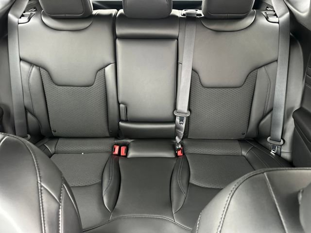 New 2026 Jeep Compass Latitude image 23