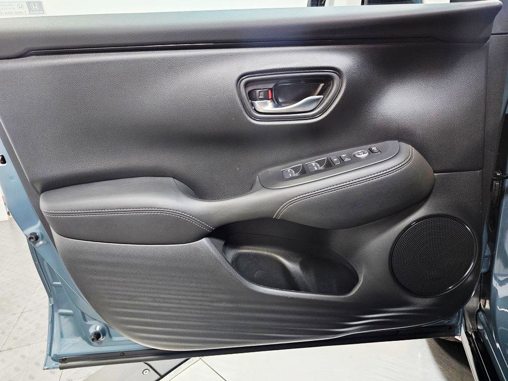 New 2026 Honda HR-V EX-L image 11