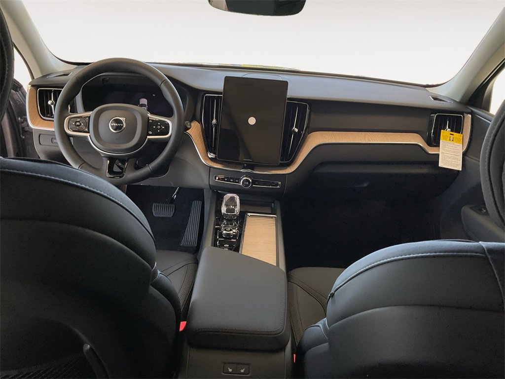 New 2026 Volvo XC60 B5 Plus w/ Protection Package Premier image 10