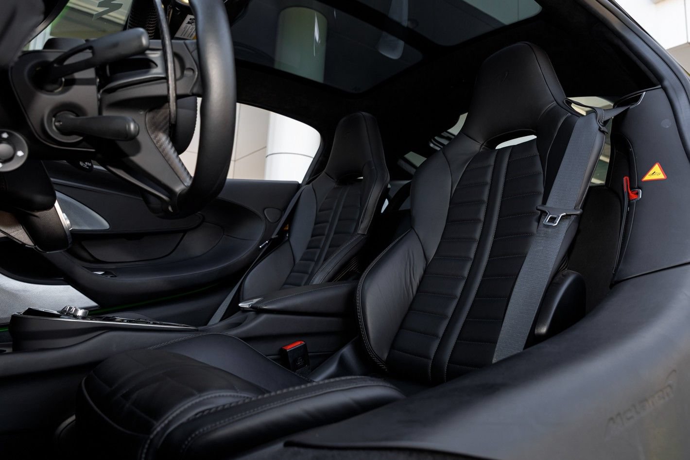 Used 2025 McLaren GTS RWD image 30