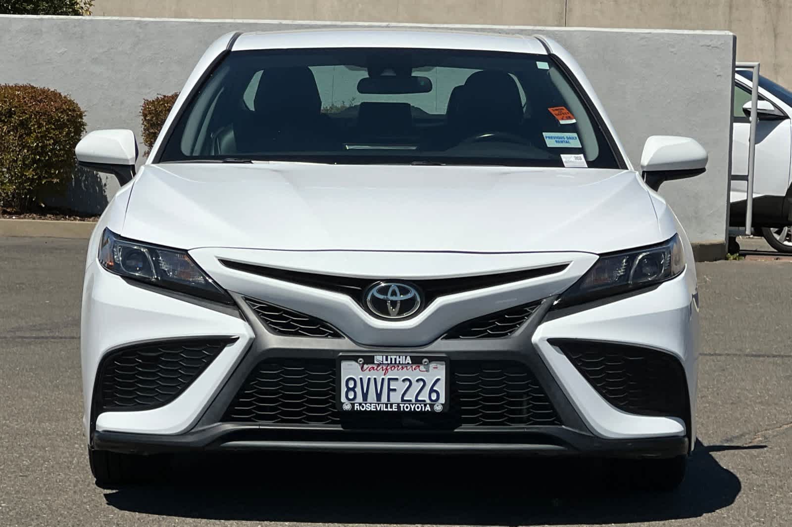 Used 2021 Toyota Camry SE FWD image 10
