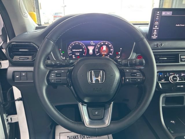 Used 2026 Honda Pilot Elite image 13