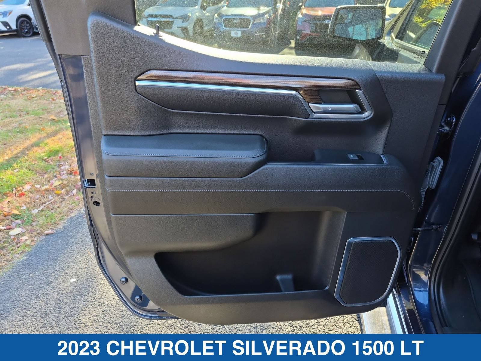 Used 2023 Chevrolet Silverado 1500 LT AWD/4WD image 29