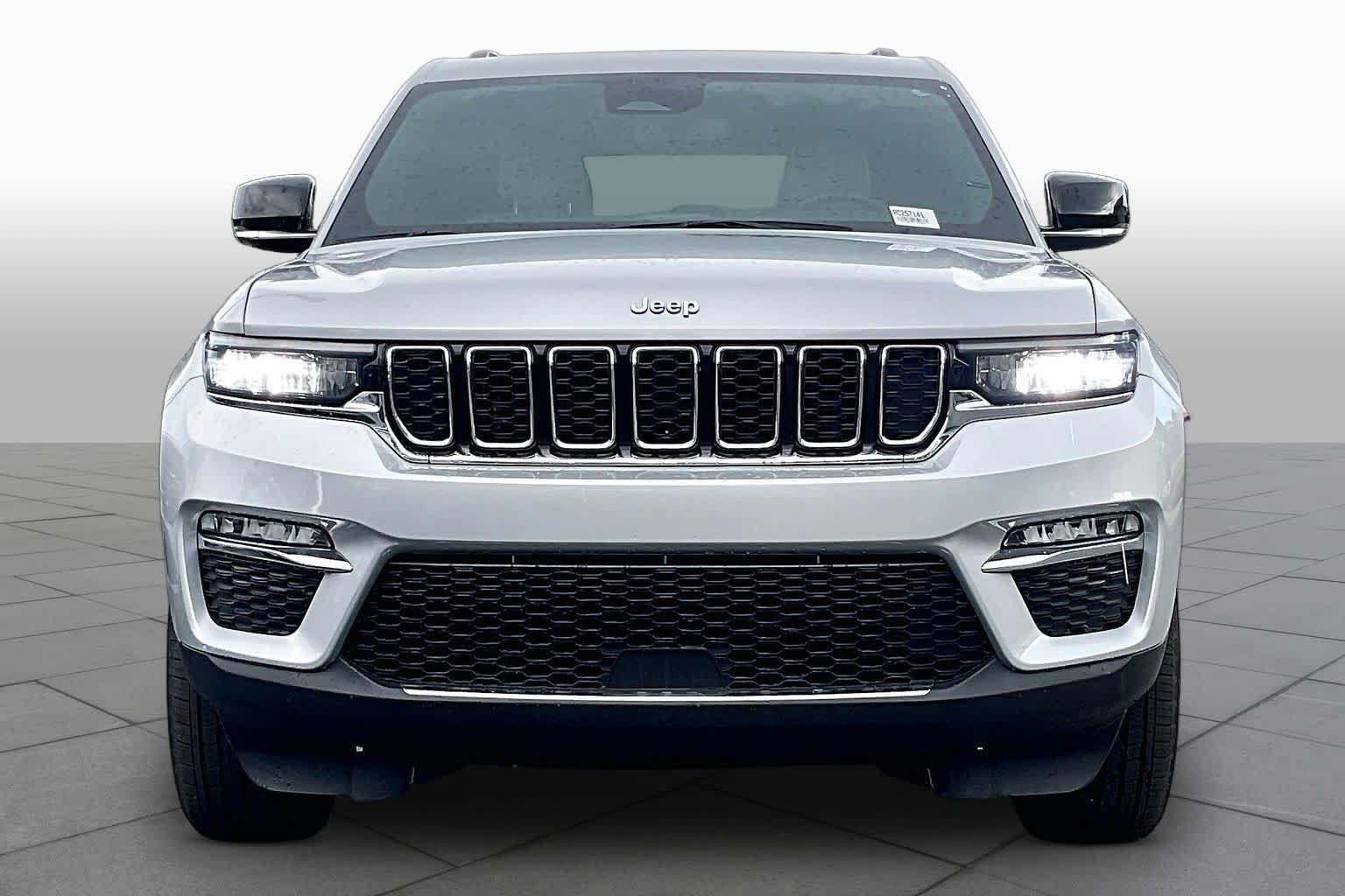 Used 2024 Jeep Grand Cherokee Limited 4xe AWD/4WD image 7