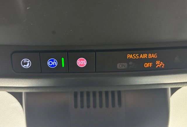 Used 2025 GMC Yukon Denali image 33