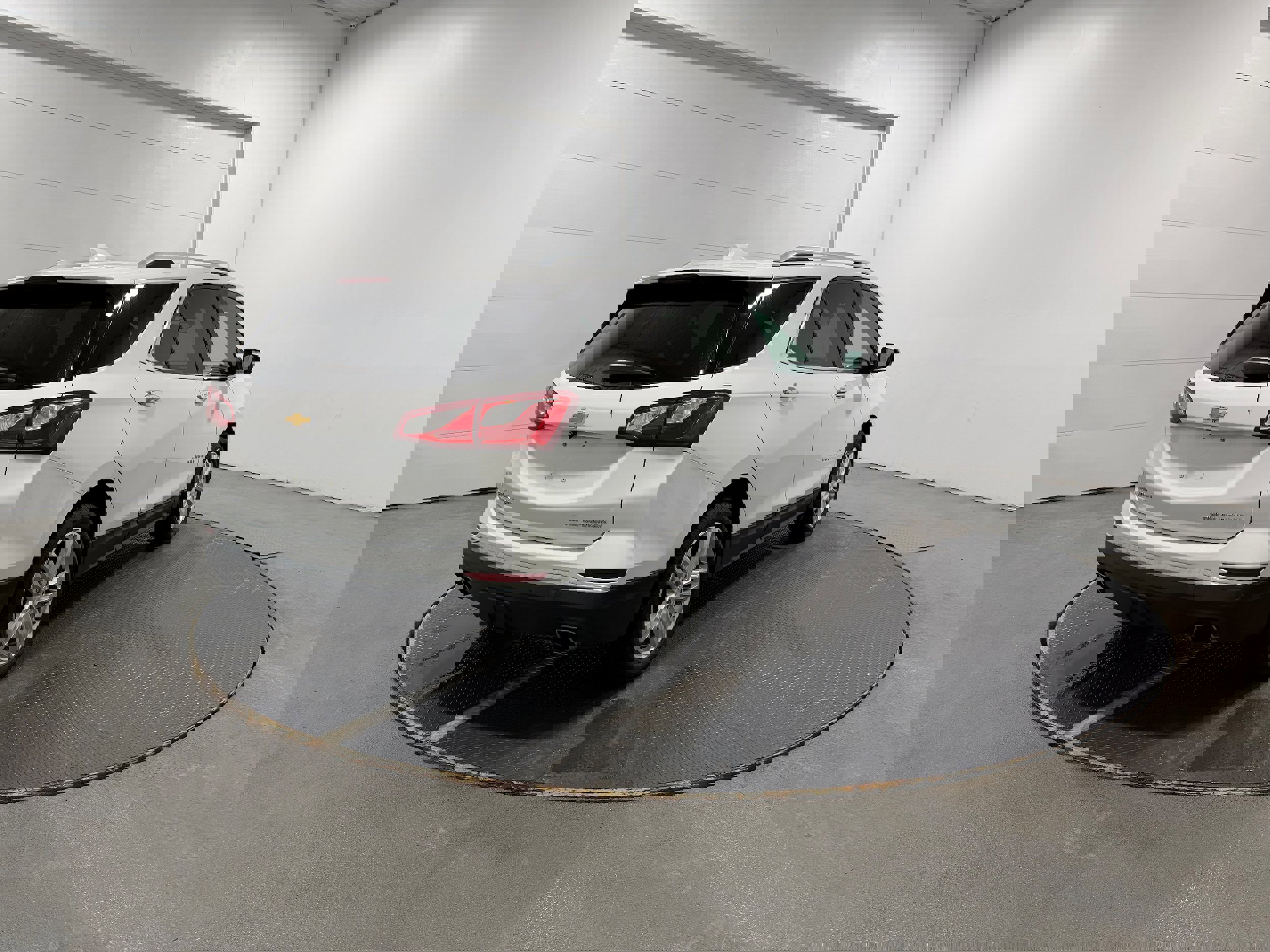 Used 2019 Chevrolet Equinox Premier image 34