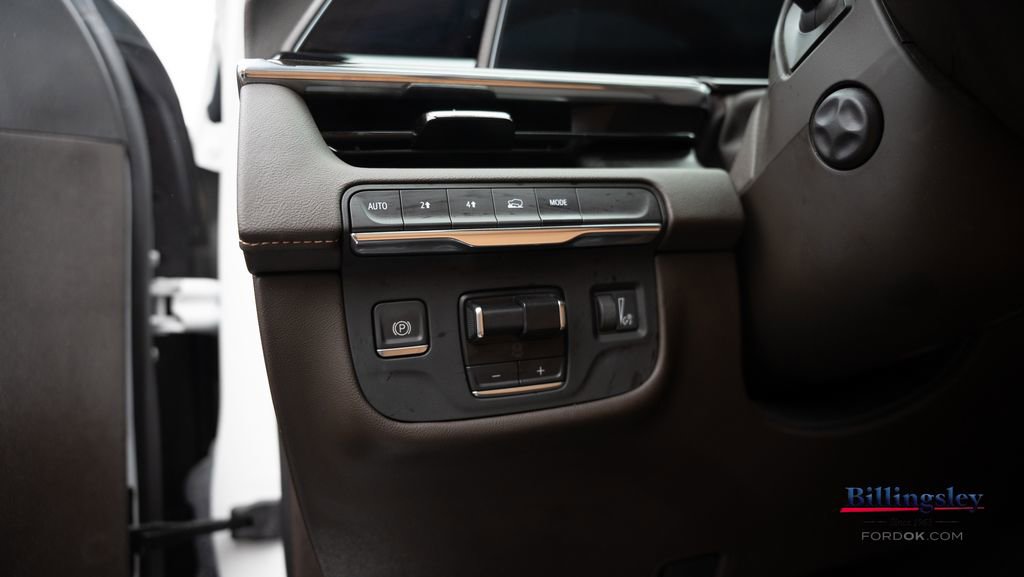 Used 2023 Cadillac Escalade Sport AWD/4WD image 12