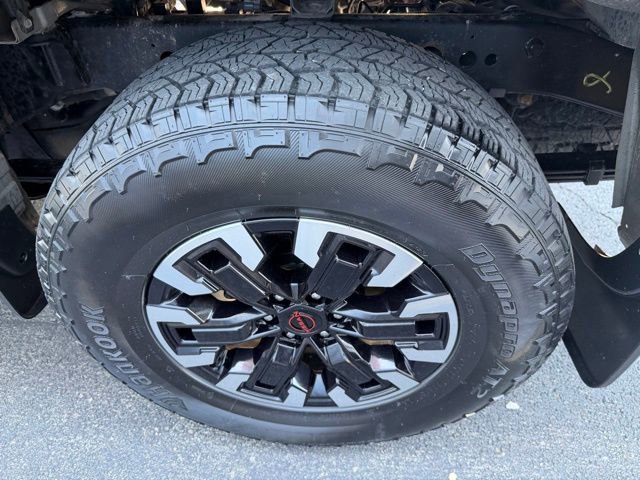 Certified 2024 Nissan Frontier PRO-4X w/ Pro Convenience Package AWD/4WD image 10