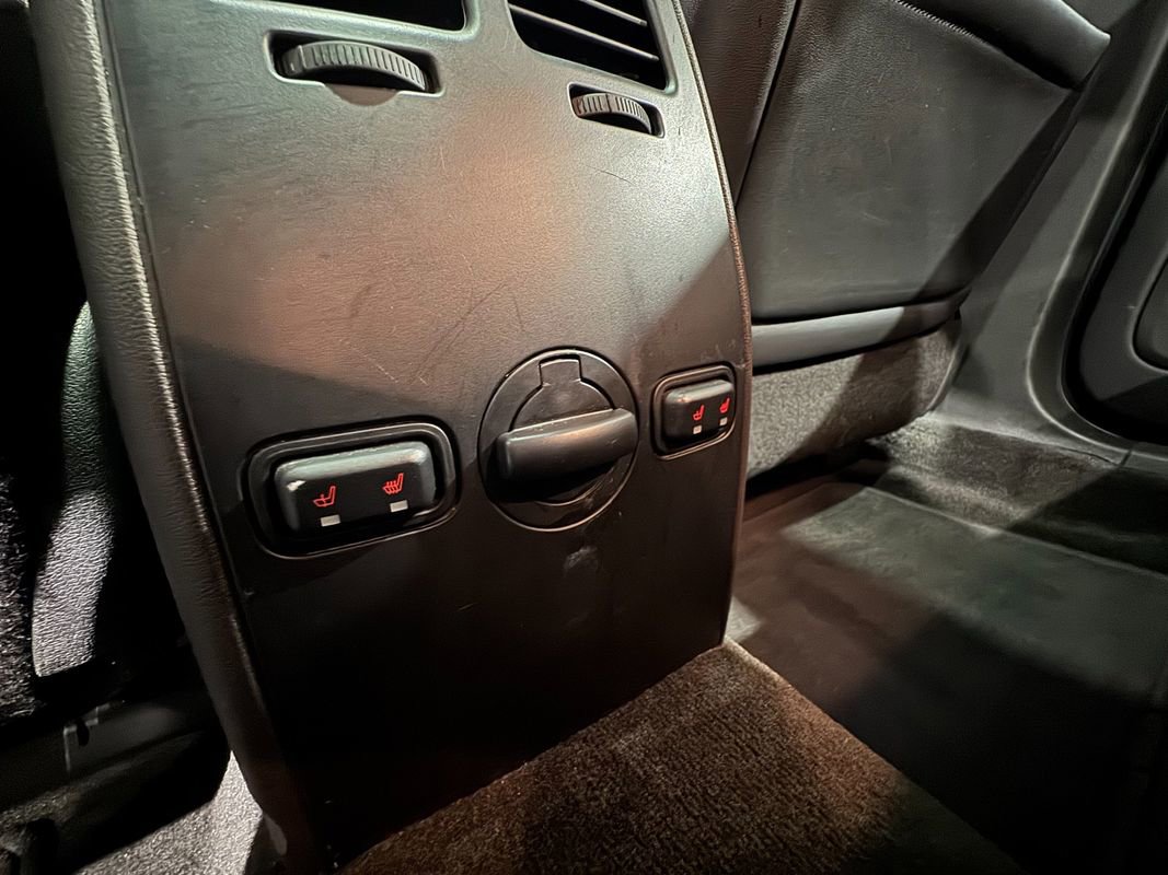 Used 2012 Lincoln MKS AWD image 34