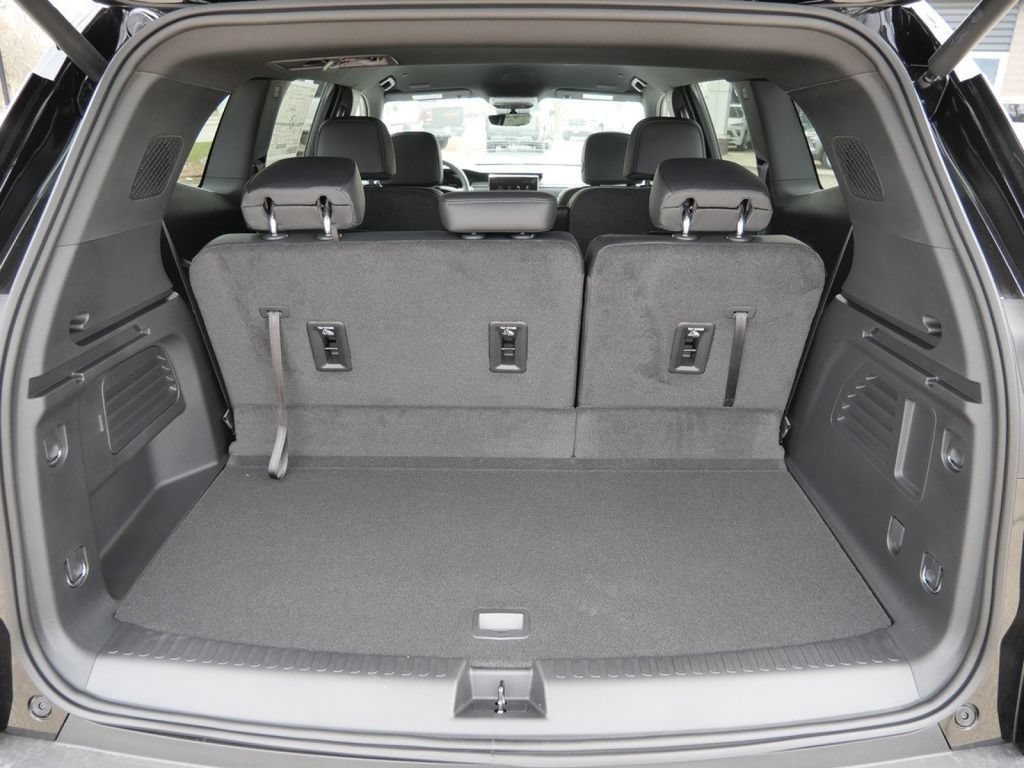 New 2026 GMC Acadia Elevation w/ Black Edition AWD/4WD image 30