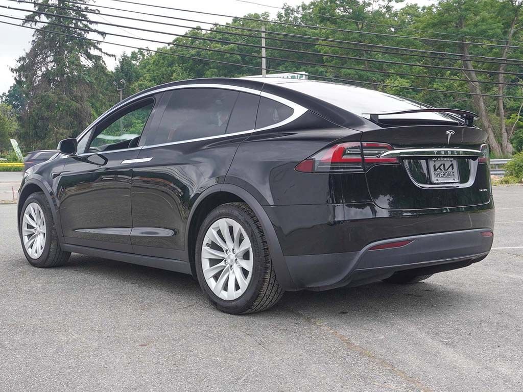 Used 2021 Tesla Model X Long Range AWD/4WD image 10