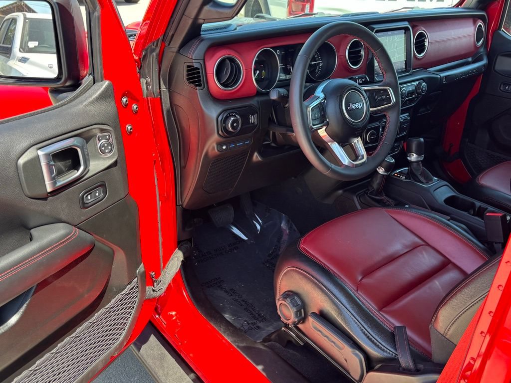Used 2023 Jeep Wrangler Unlimited Rubicon 4xe AWD/4WD image 8
