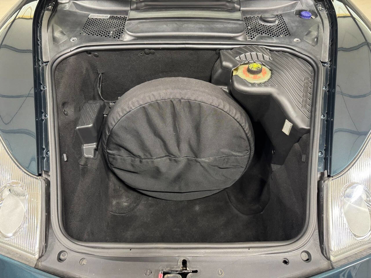 Used 2003 Porsche 911 Carrera image 39