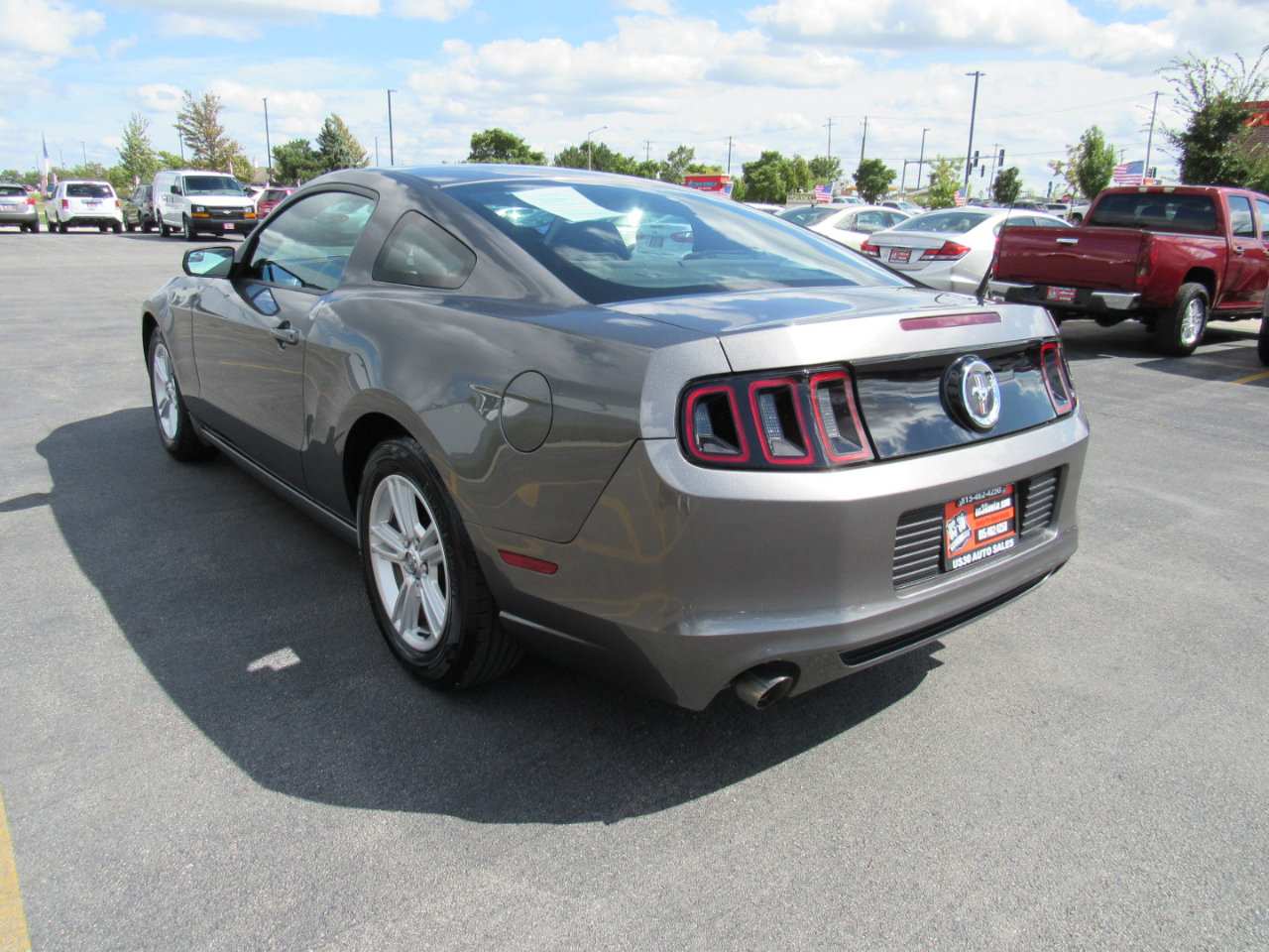 Used 2014 Ford Mustang Coupe image 4
