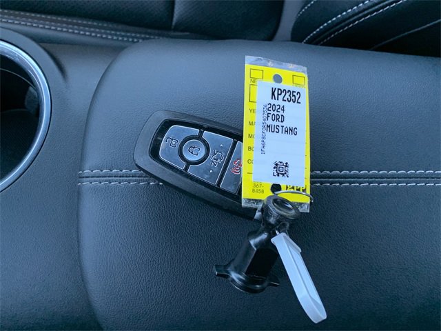 Used 2024 Ford Mustang GT Premium image 36