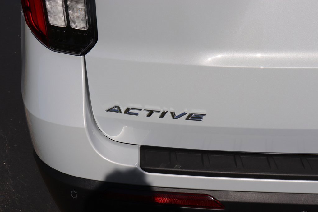 New 2026 Ford Explorer Active image 9