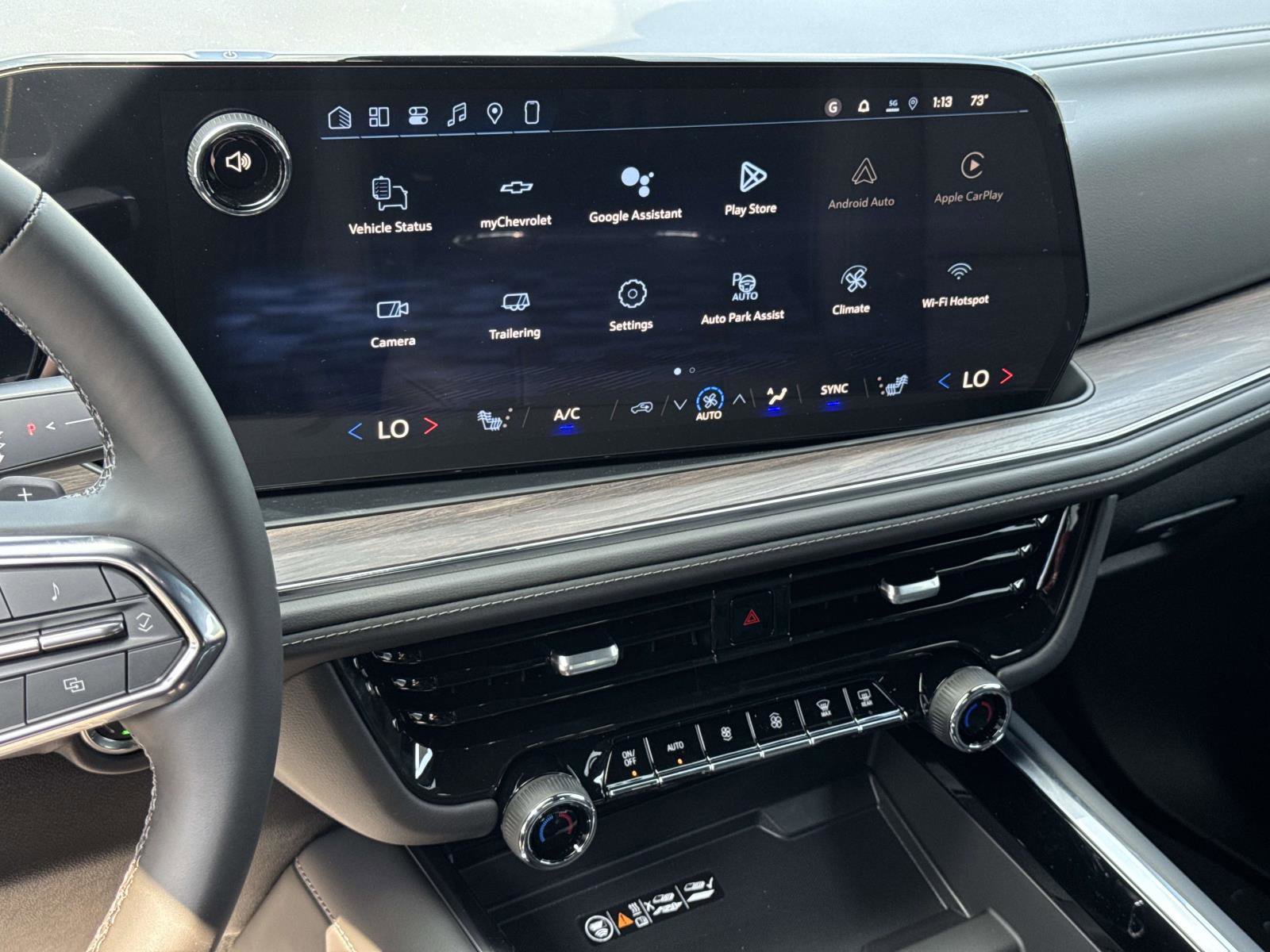 New 2026 Chevrolet Suburban LT w/ Comfort Package image 3