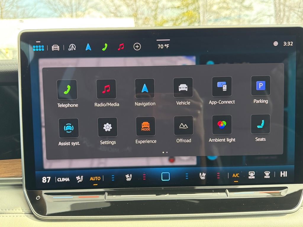 New 2026 Volkswagen Tiguan SEL R-Line image 19