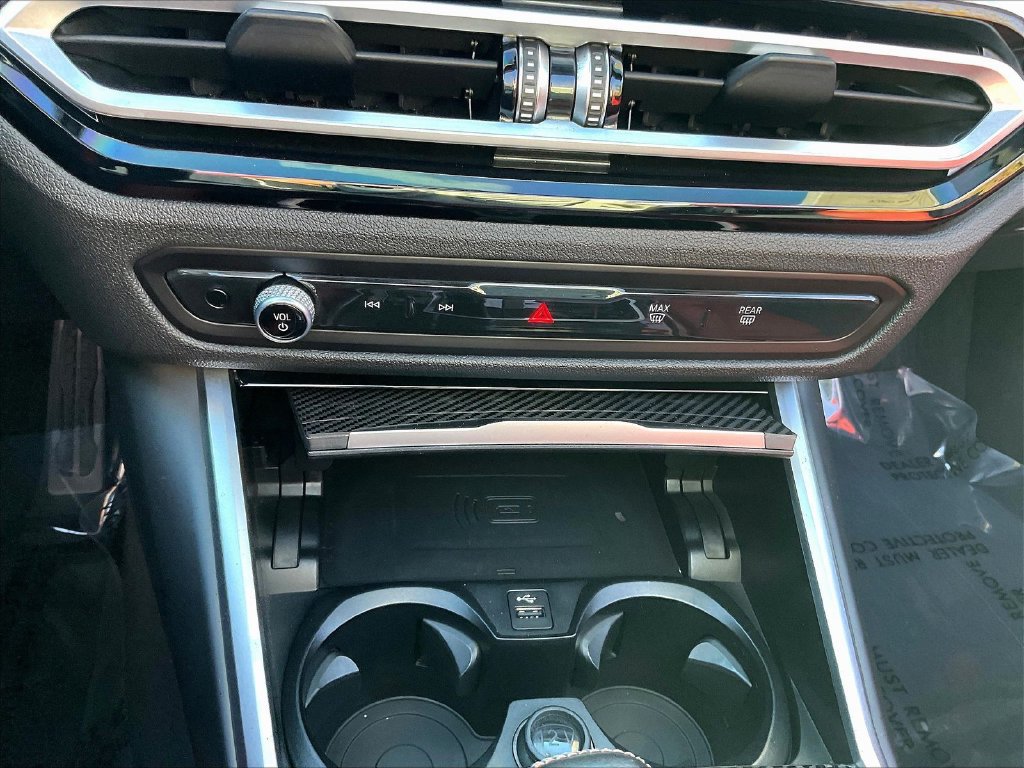 Used 2024 BMW M4 xDrive Competition AWD/4WD image 16